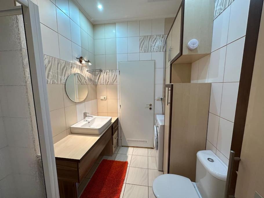 Apartment Sadova Karlovy Vary Exterior photo